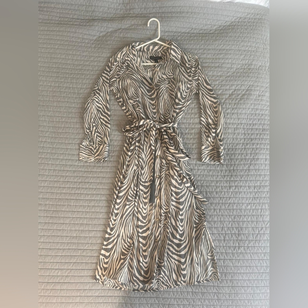 Banana Republic Cream Long Sleeve Notched Collar Shirt Dress